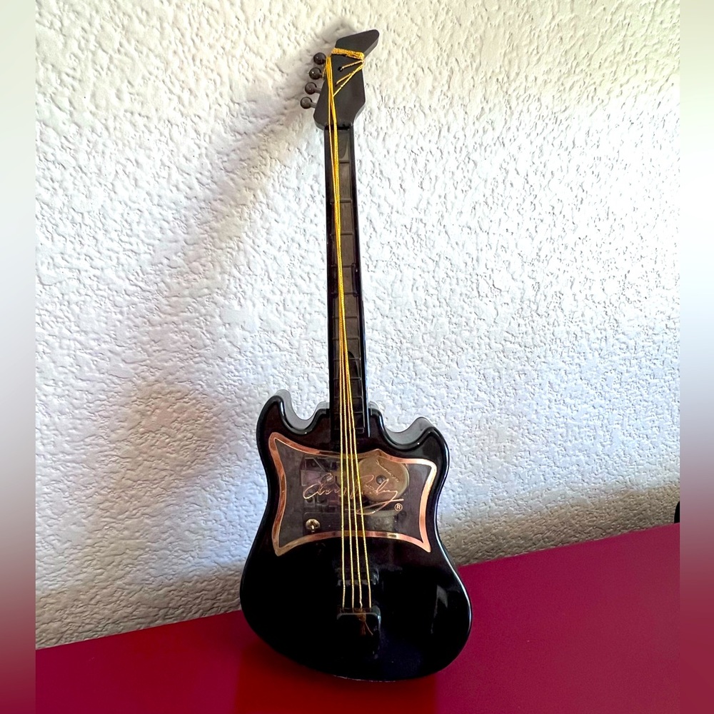 Vintage ELVIS PRESLEY Musical Guitar  Plays “Love Me Tender” 10”